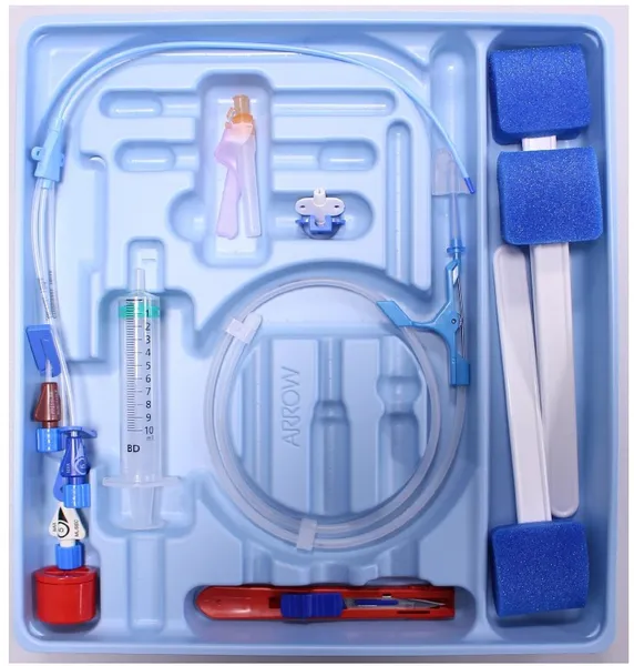 CVC Kit: 3-L 7 FR X 20CM, AGB PLUS, CVC Arrowg+ard Blue Plus® se třemi lumeny (5ks/bal)